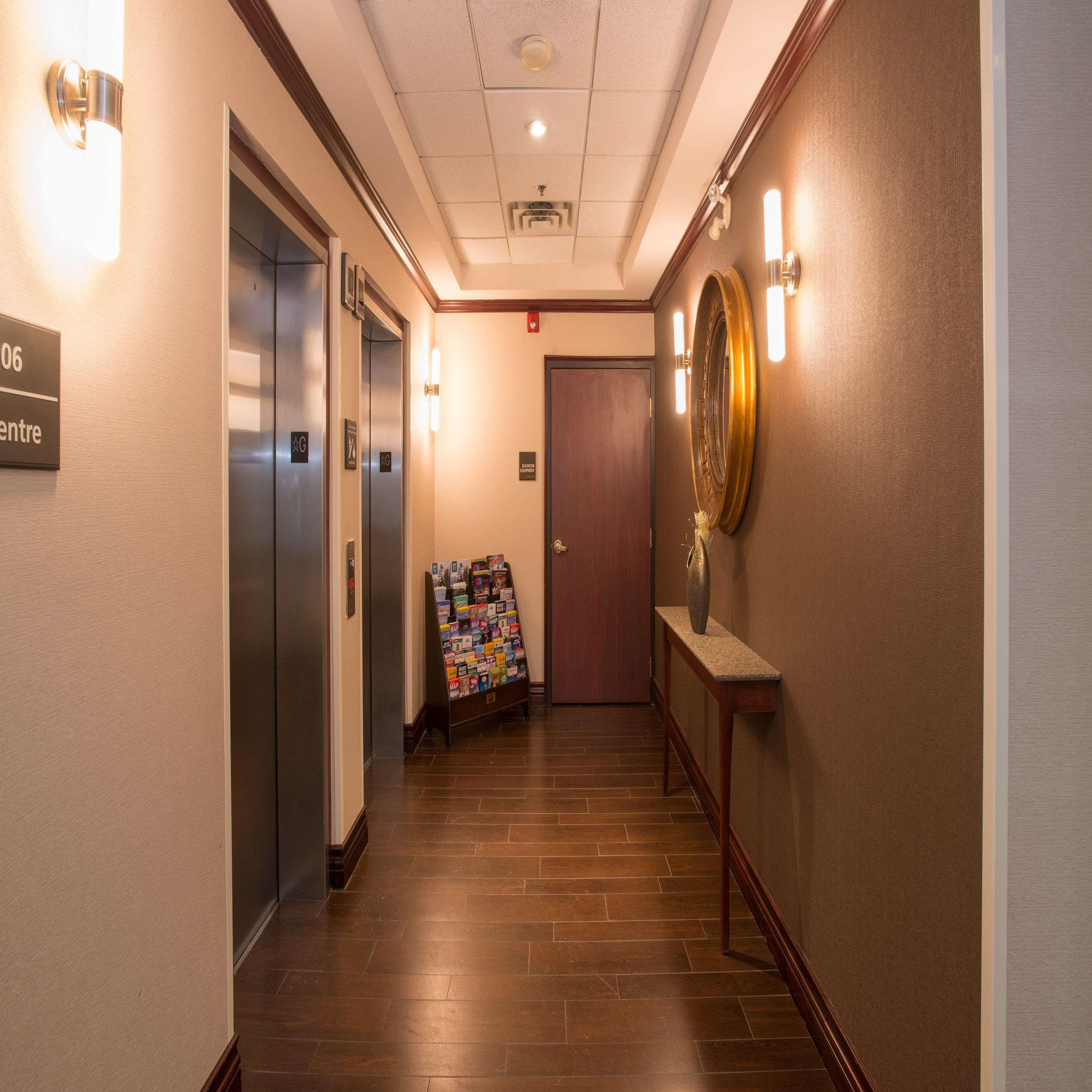 Hampton Inn Toronto-Mississauga West Kültér fotó