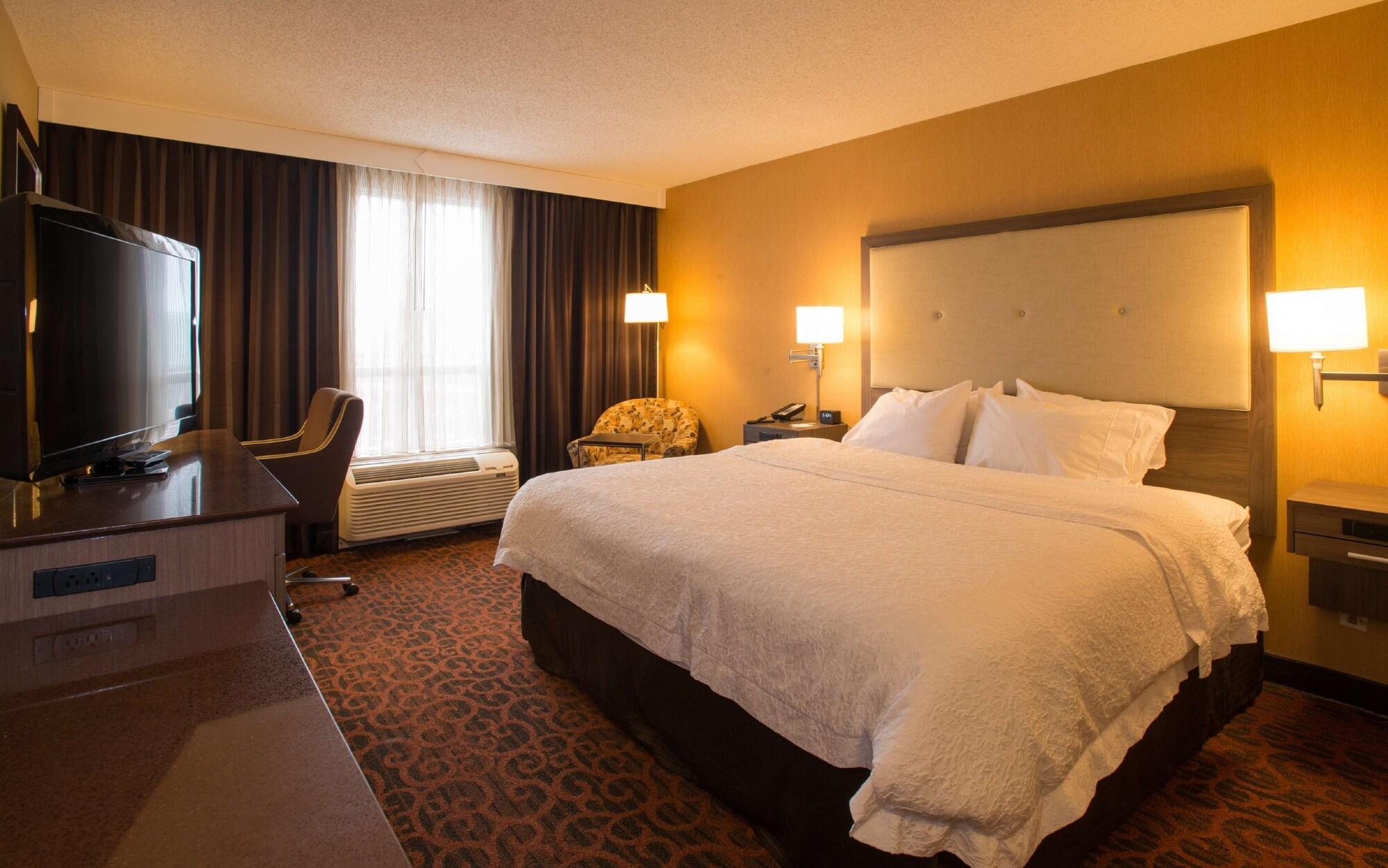 Hampton Inn Toronto-Mississauga West Kültér fotó